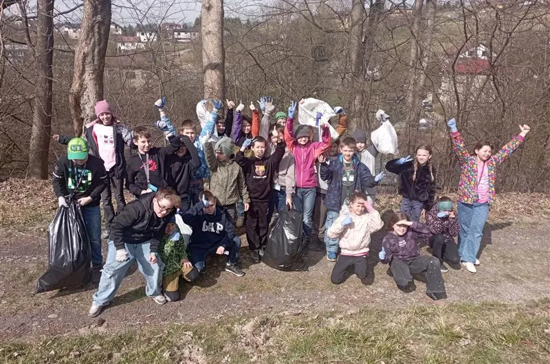 Foto Ukliďme Česko
