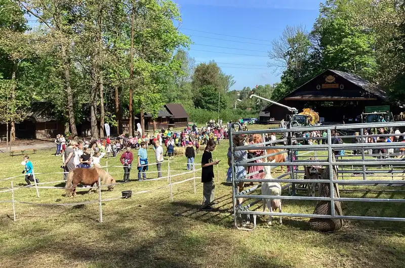 Den Země
