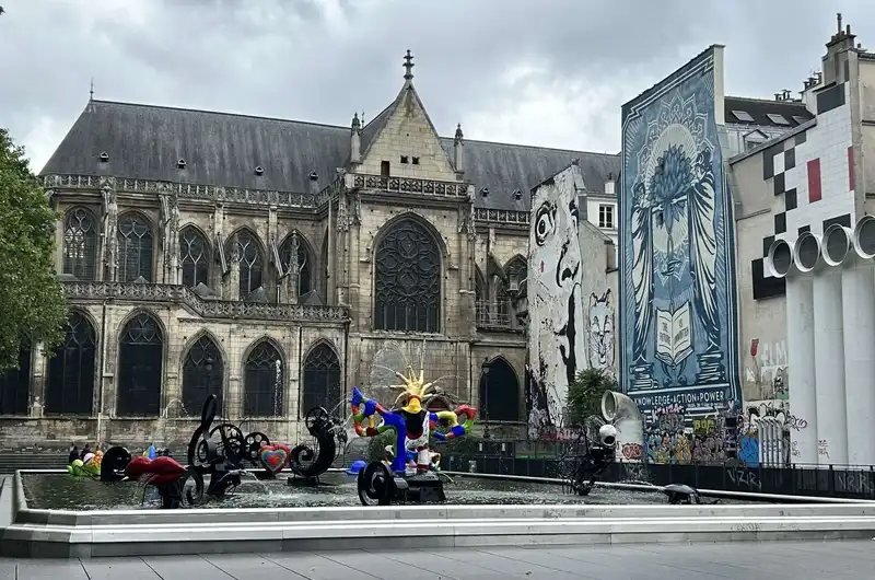 Paříž