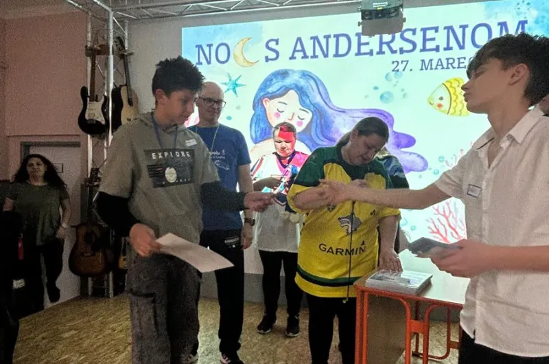 🌙 Noc s Andersenem v Kysuckém Novém Mestě! 📚🇸🇰