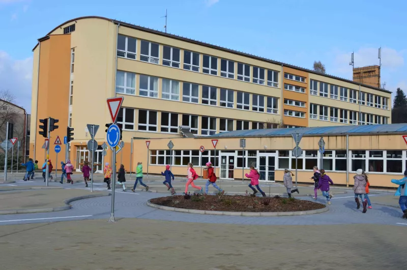 Žáci na dopravním hřišti