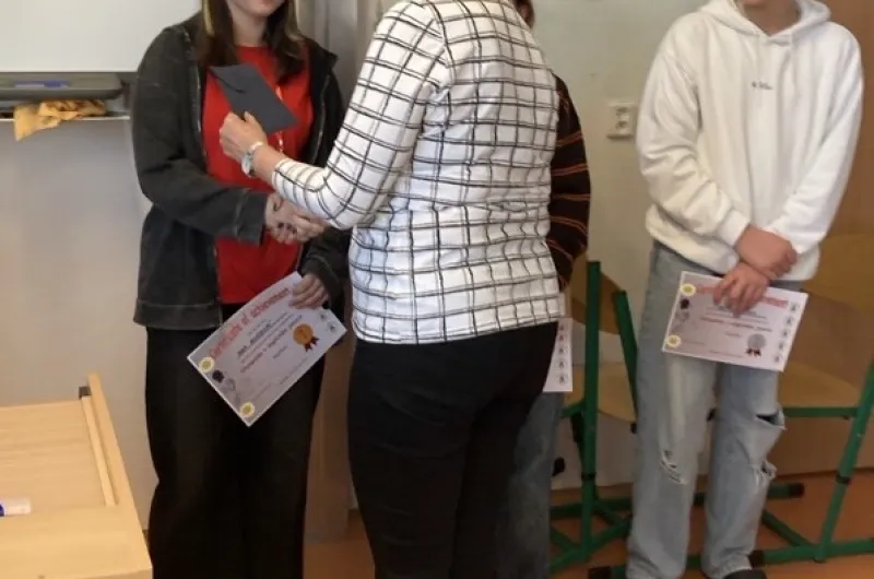 Předávání cen 1. místo mladší kategorie