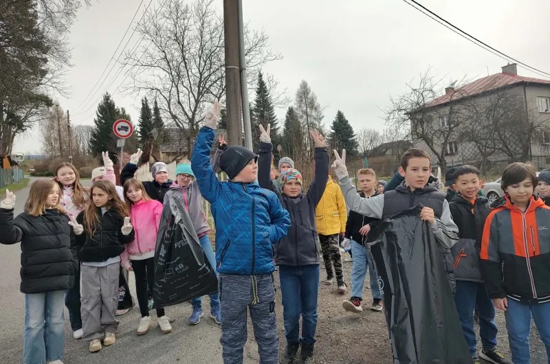 Foto Ukliďme Česko